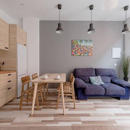 Lovely 2-Bed Flat In Tetuan By Sharingco. مدريد المظهر الخارجي الصورة